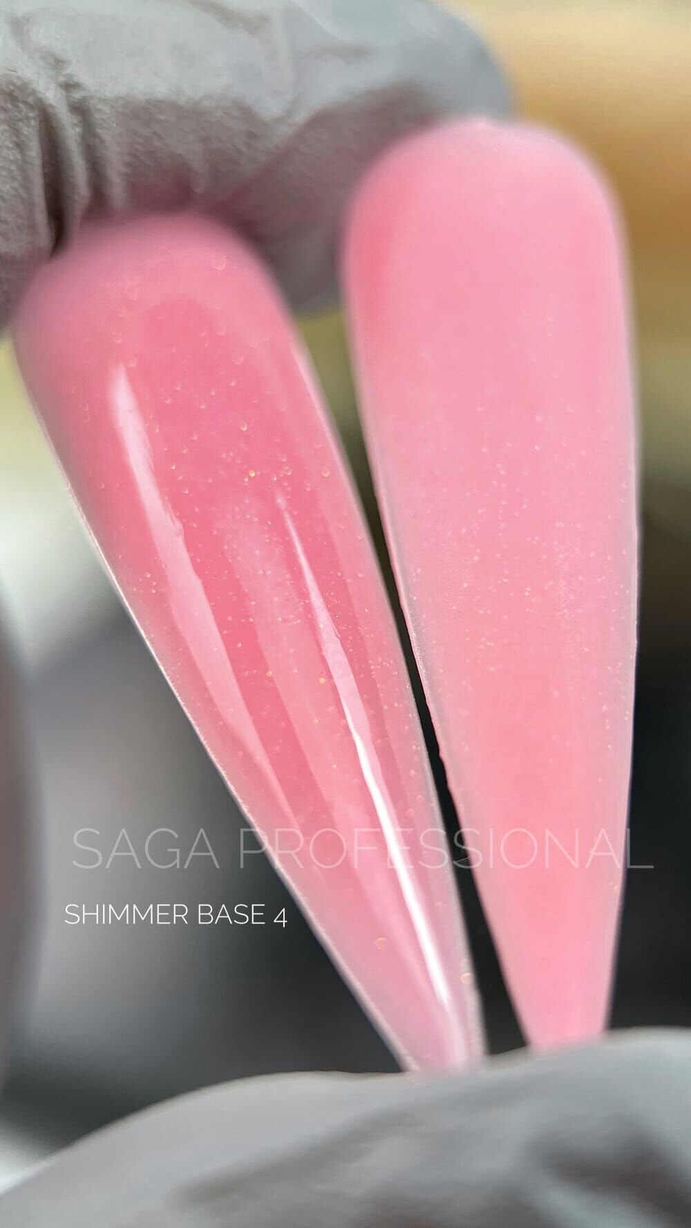 Saga Cover Base Shimmer 4 (15ml)