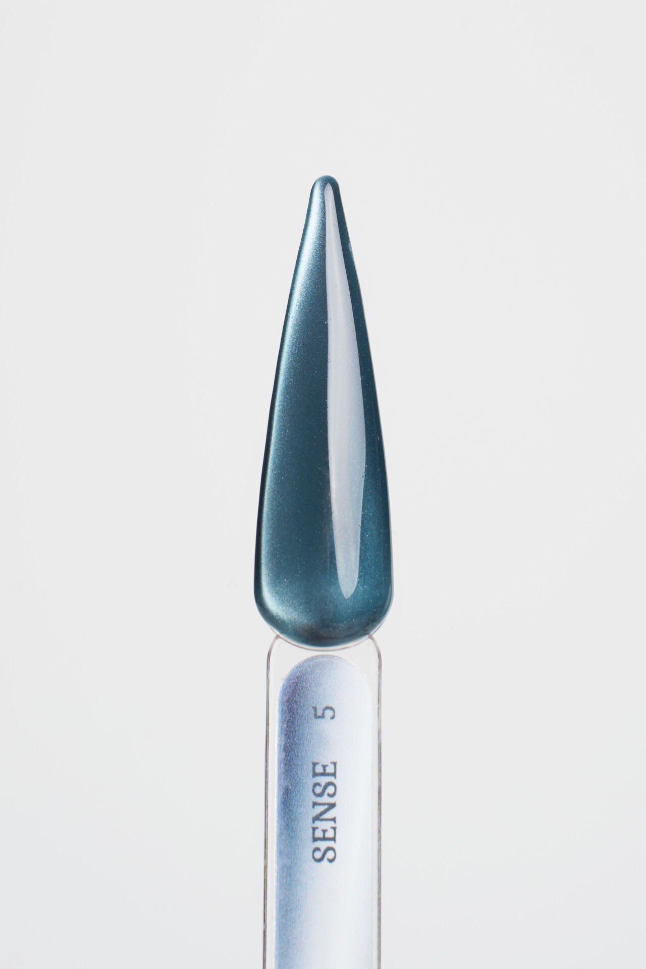 Iva Nails Sense Silk Kedi Gözü Kalıcı Oje №5 (8 ml)