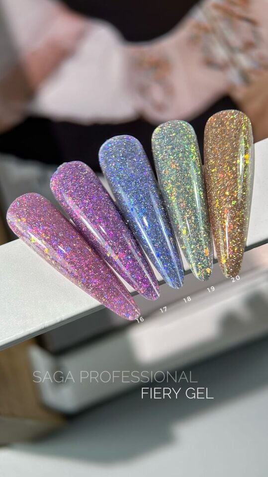 Saga Fiery Gel Kalıcı Oje Flash 20 Pembe Altın (10ml)