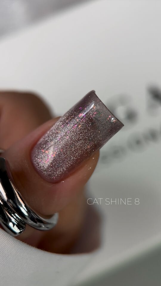 Saga Cat Shine Kedi Gözü 8 Pembemsi Mor/Kristal Gümüş (9ml)