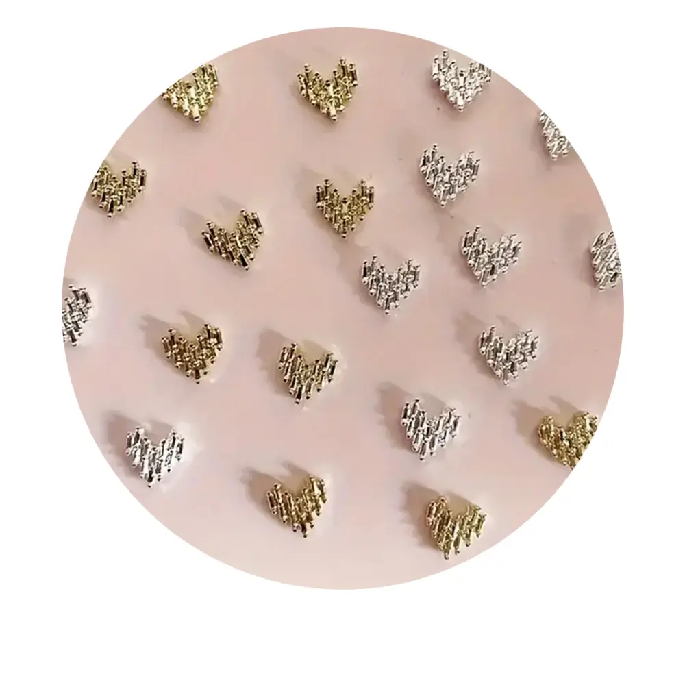 Tırnak Süsleme Dekoru 20’li Set – Kalp Figürlü Nail Art Charm