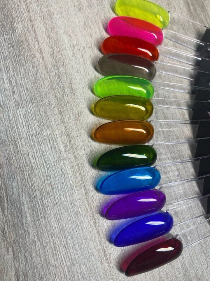 Cam Efekti Kalıcı Oje Sarı L01 (8ml)
