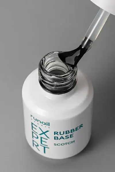 Runail Expert Rubber Base Scotch – Çift Taraflı Yapışkan Özellik (18 ml)