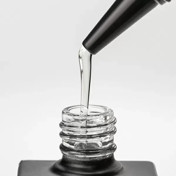 Runail Adhesive Foundation Rubber Base – Yüksek Adhezyonlu Baz (50 ml)